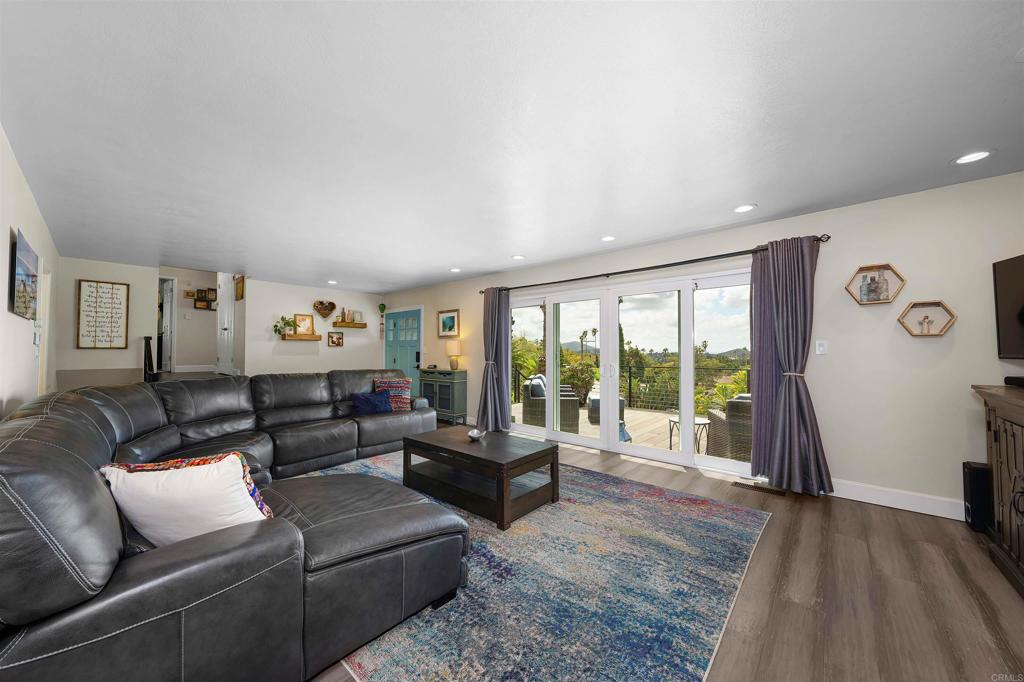 10964 Dutton Drive