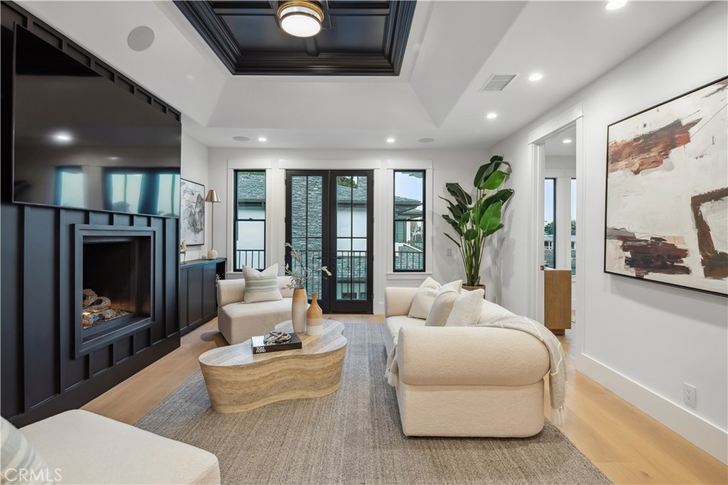 Newport Heights (NEWH) - Residential