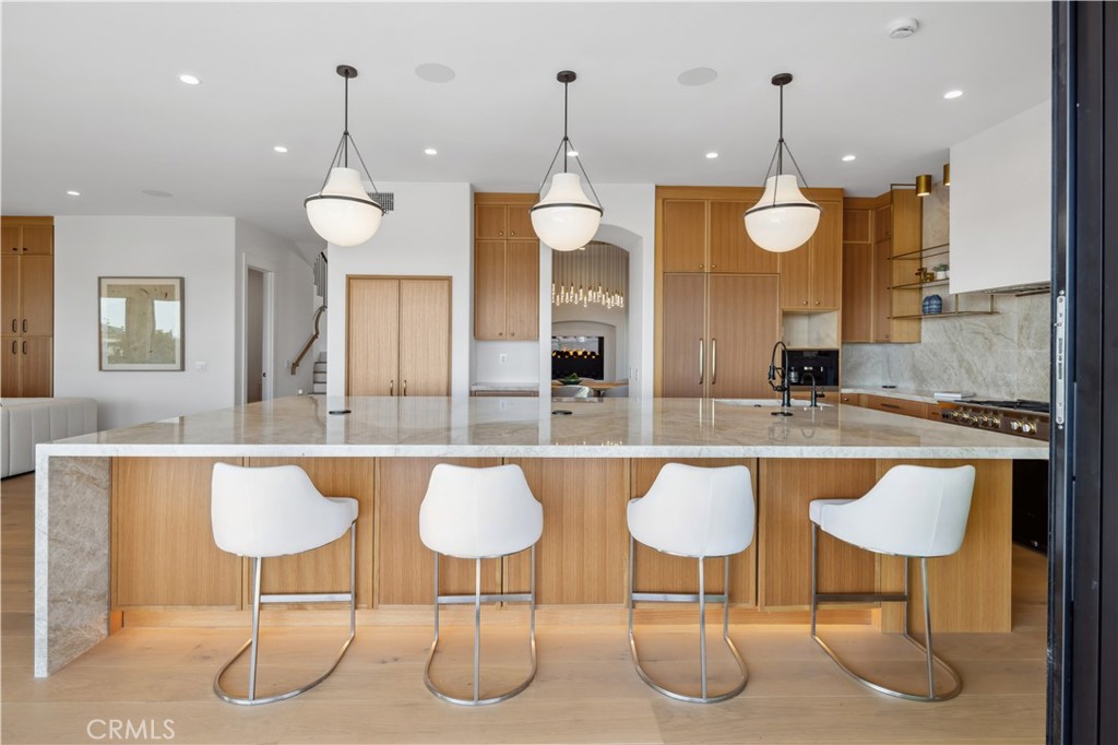 Newport Heights (NEWH) - Residential