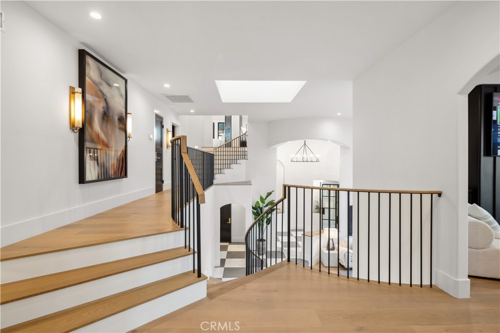 Newport Heights (NEWH) - Residential