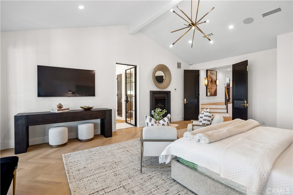 Newport Heights (NEWH) - Residential