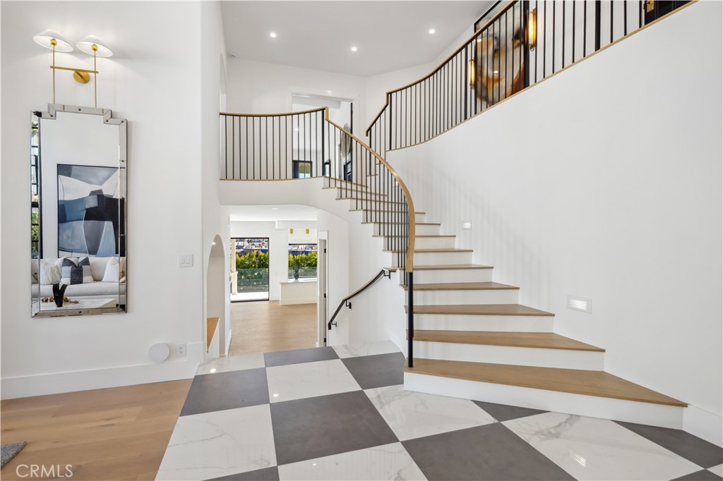 Newport Heights (NEWH) - Residential