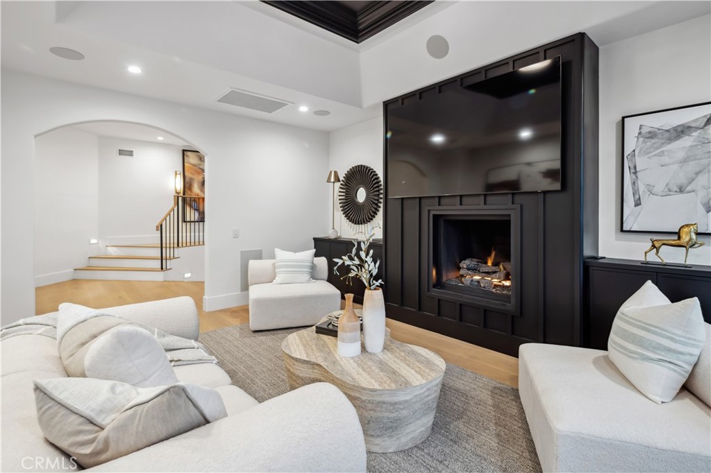 Newport Heights (NEWH) - Residential