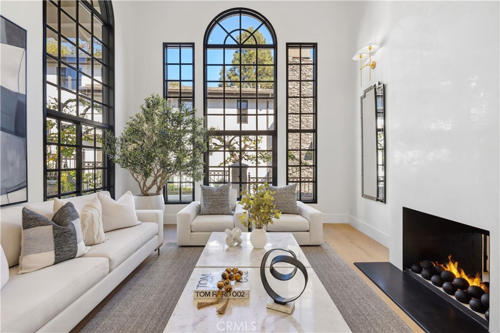 Newport Heights (NEWH) - Residential