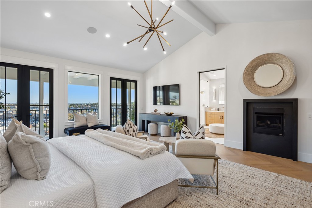 Newport Heights (NEWH) - Residential