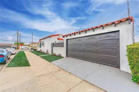 A home in Inglewood