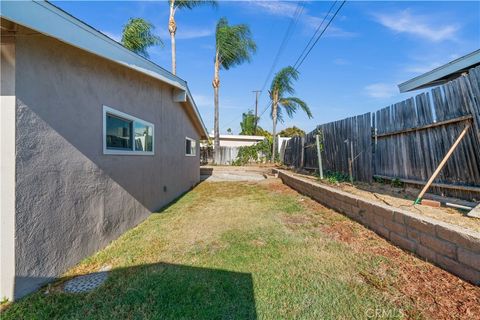 A home in La Mirada