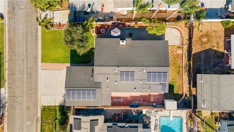 A home in La Mirada