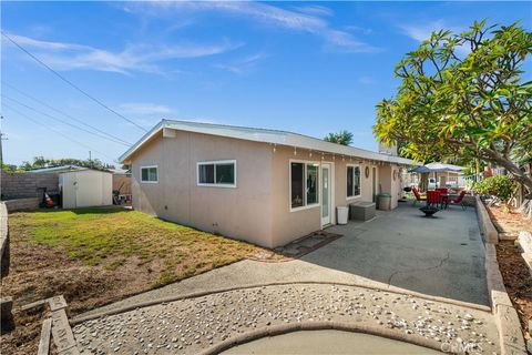 A home in La Mirada