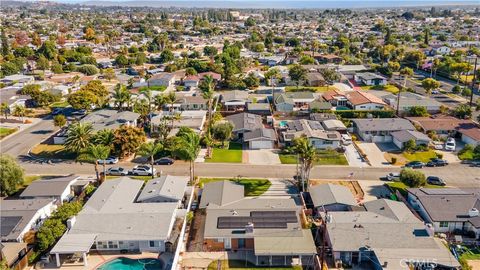 A home in La Mirada