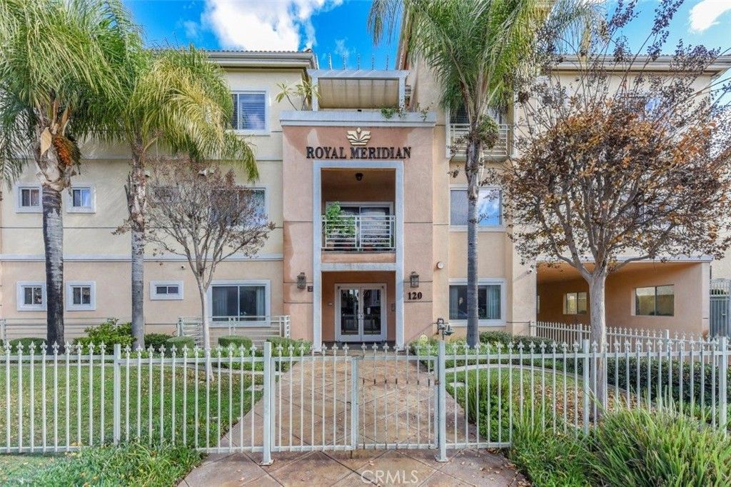 listing image 130724041267770893244