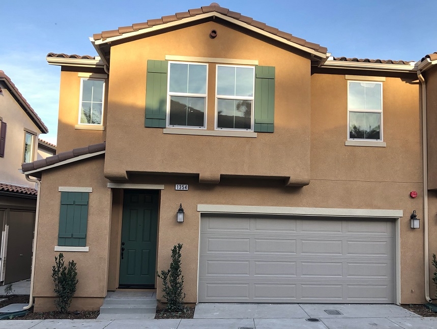 Brand new townhome located in the heart of Vista, ready for a quick move-in! This affordable, no Mello-Roos townhome community offers 60 VA/FHA approved homes just down the street from Main Street Vista! Community amenities include a gated entrance, pool and BBQ area. Very convenient location to highway 78 and within a short distance to new and exciting restaurants & brewhouses. All 60 townhomes are built Energy Star Certified too! Be a part of this new, exciting neighborhood. Neighborhoods: Vista Equipment: Fire Sprinklers Other Fees: 0 Sewer: Public Sewer Topography: LL