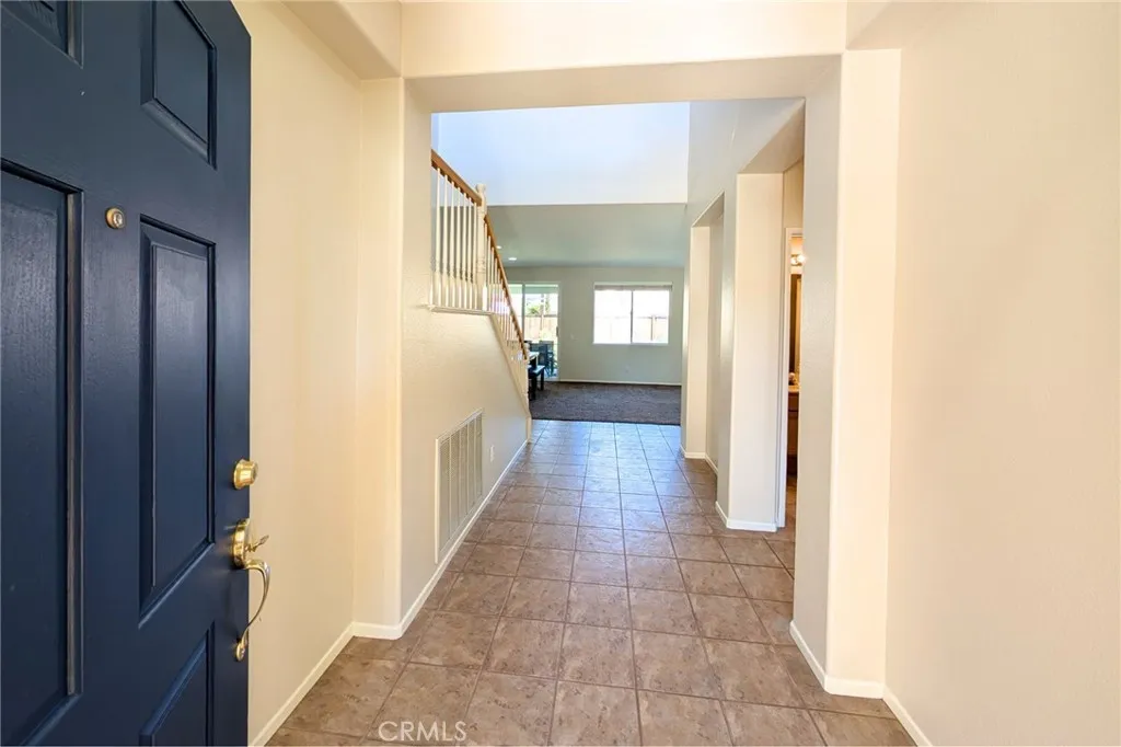 Murrieta, California 92562, United States, 5 Bedrooms Bedrooms, ,3 BathroomsBathrooms,Residential,Contingent,88082