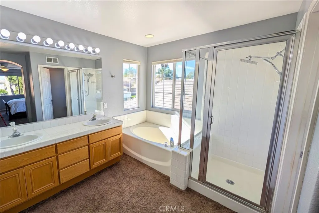 Murrieta, California 92562, United States, 5 Bedrooms Bedrooms, ,3 BathroomsBathrooms,Residential,Contingent,88082