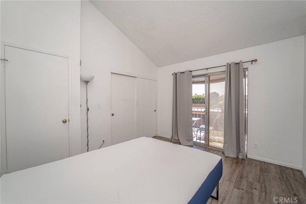 listing image 130729141132186758729