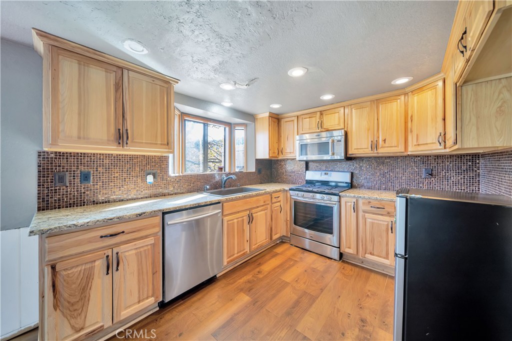 Photo 9 of 18 of 24714 Edelwiess Drive house