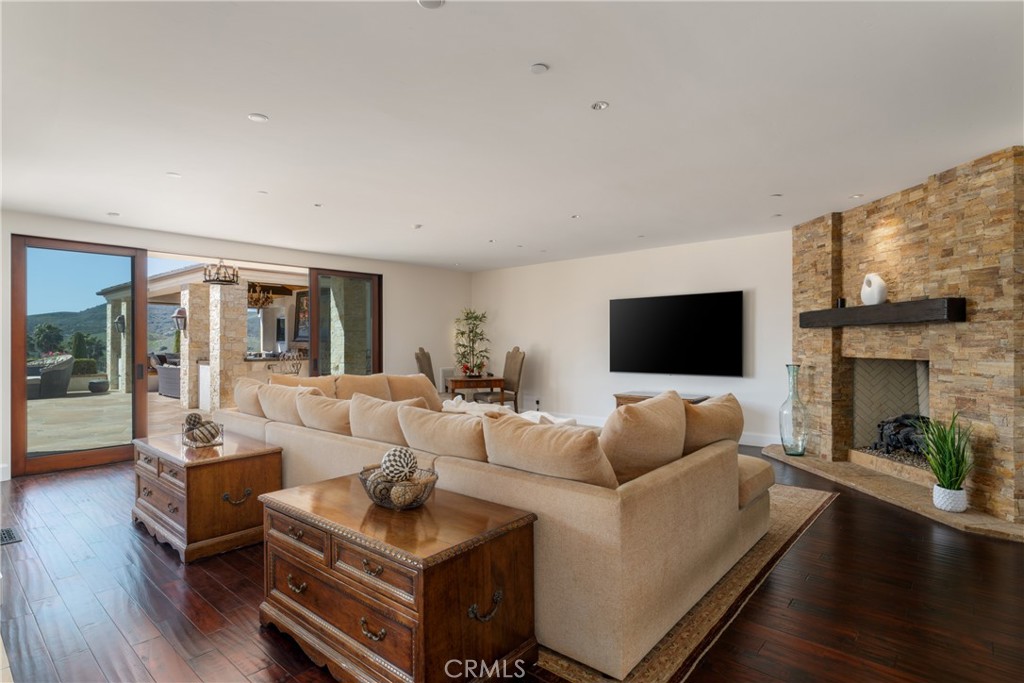 Hidden Mountain (HM) - Residential