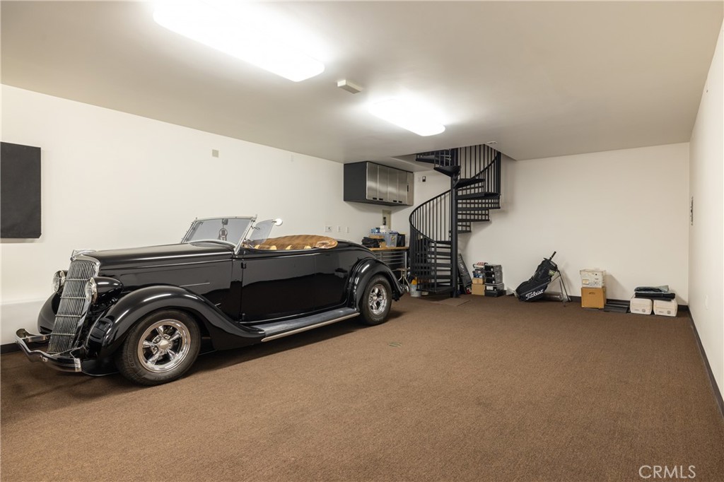 Hidden Mountain (HM) - Residential