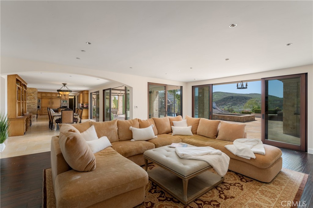 Hidden Mountain (HM) - Residential