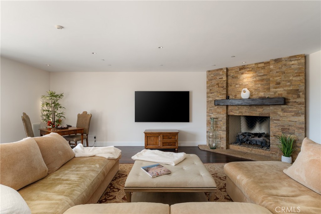 Hidden Mountain (HM) - Residential