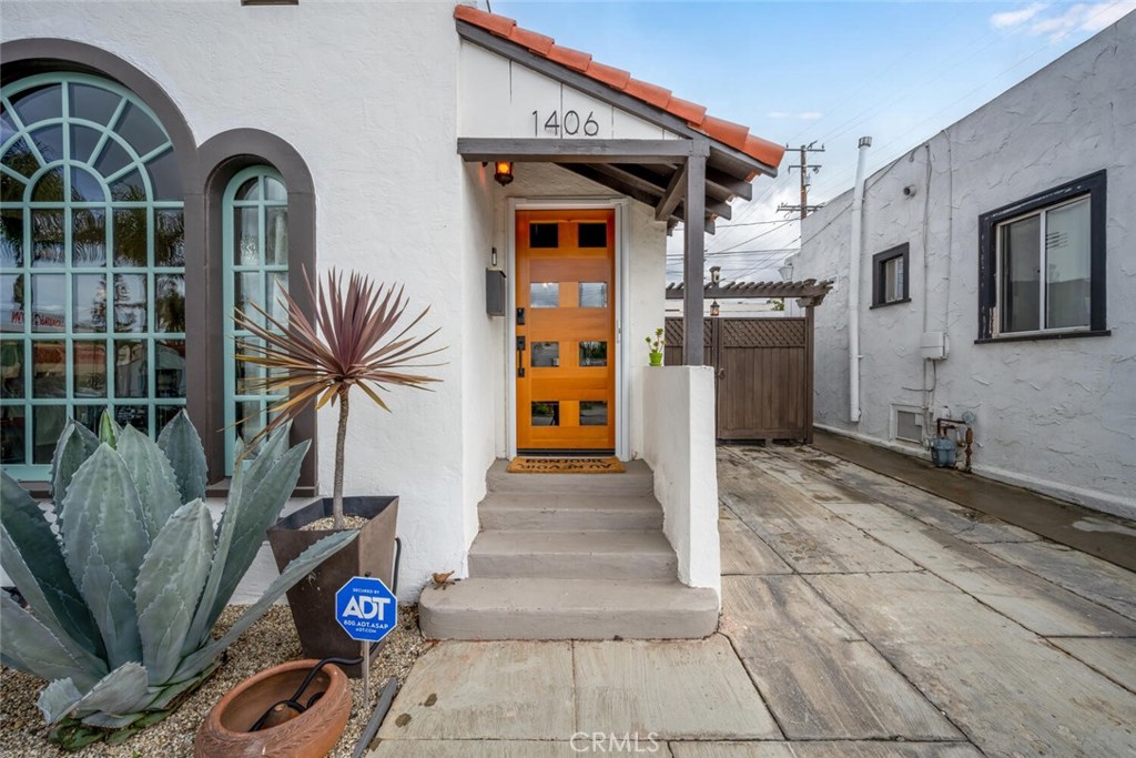 1406 Russell Drive