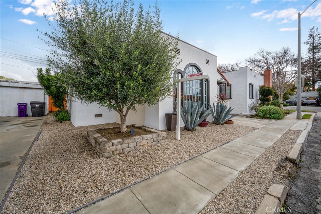 1406 Russell Drive