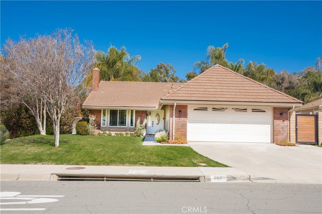 listing image 130723518154827790136