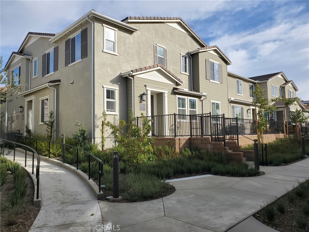 5604 Altamura Way 10