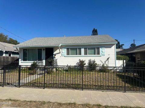 A home in Santa Paula