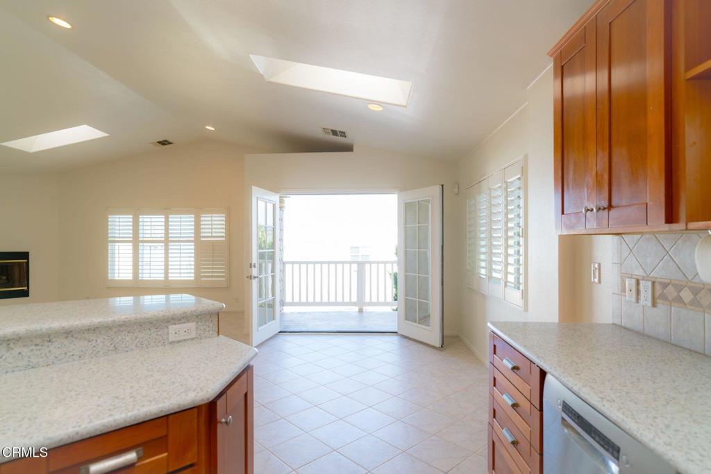 4037 Sunset Lane