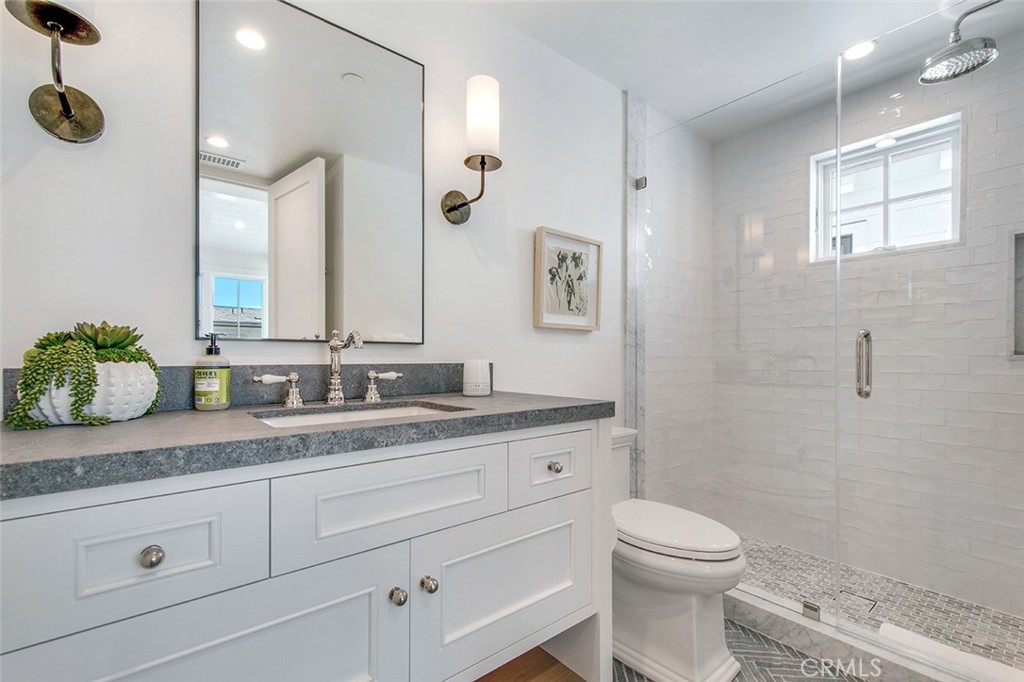 Lido Island (LIDO) - Residential