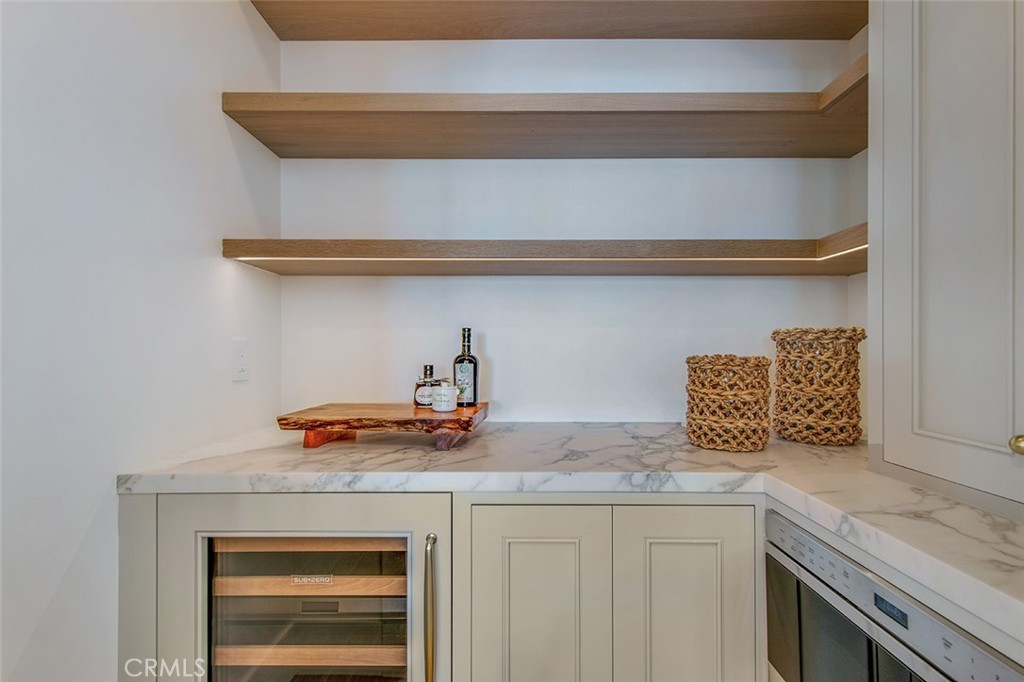 Lido Island (LIDO) - Residential