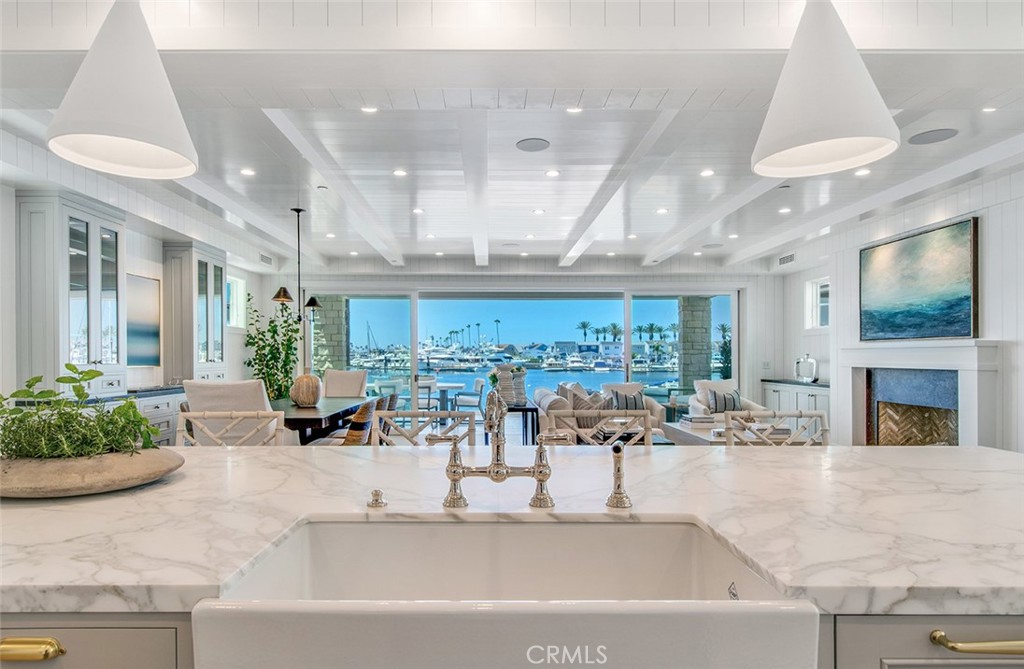 Lido Island (LIDO) - Residential