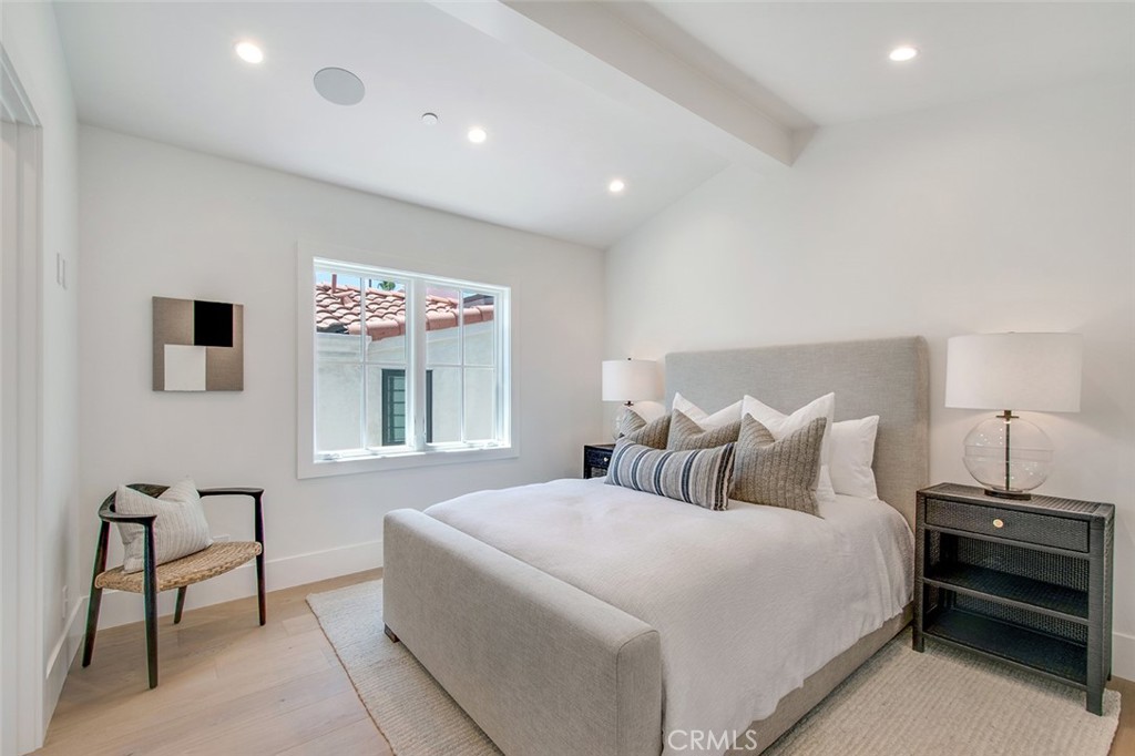 Lido Island (LIDO) - Residential