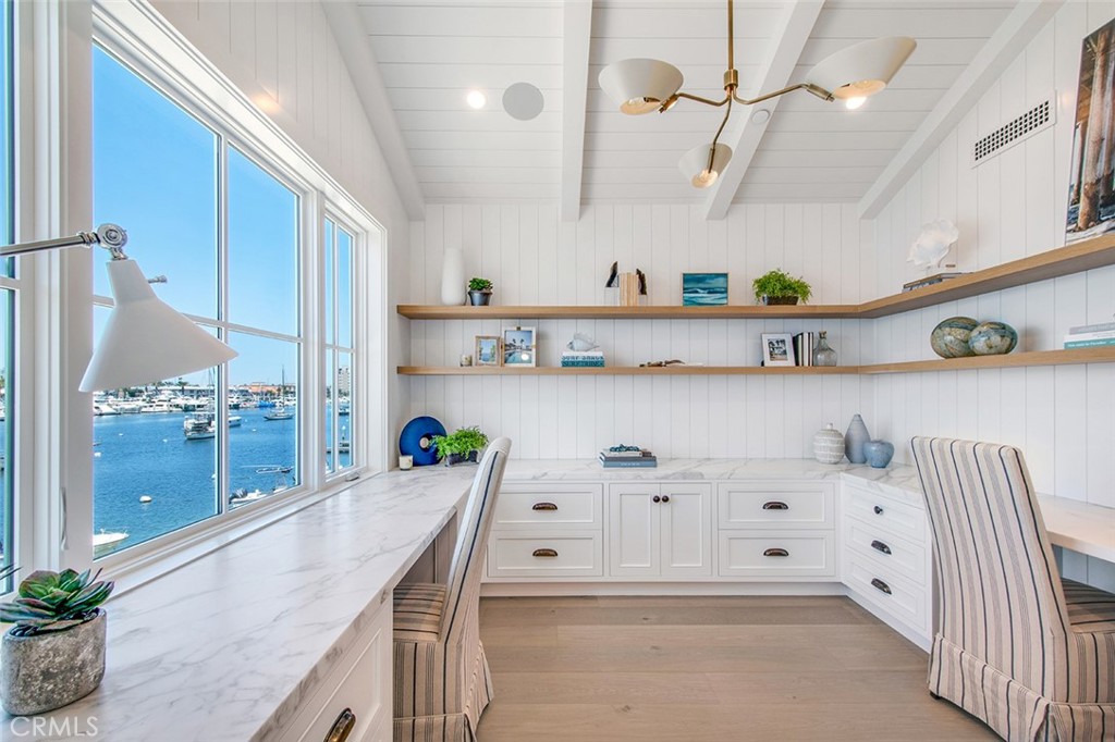 Lido Island (LIDO) - Residential