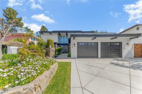 A home in Porter Ranch