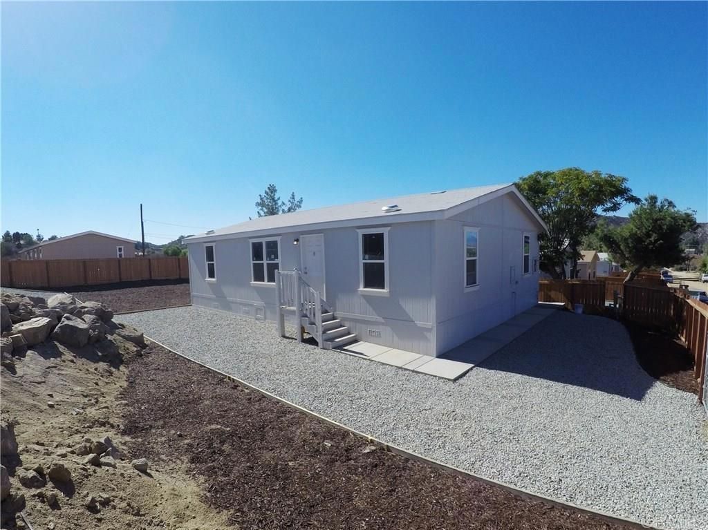 listing image 130720065368842575727