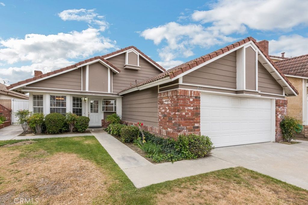 listing image 130721850772858357168