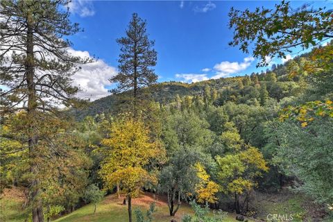 A home in Crestline