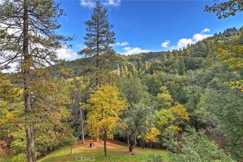 A home in Crestline