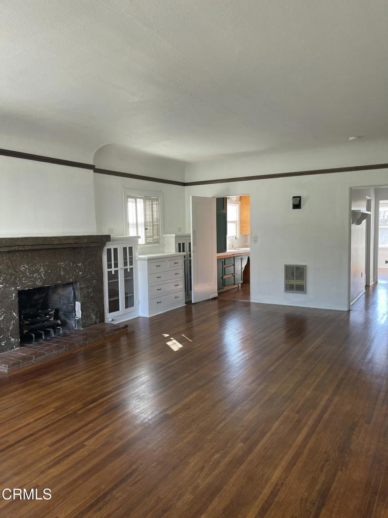 Ayala - 0216 - Residential Lease