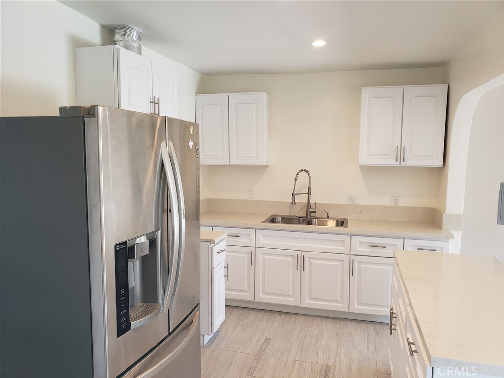 Properties 1 10213 Laurel Canyon Boulevard
