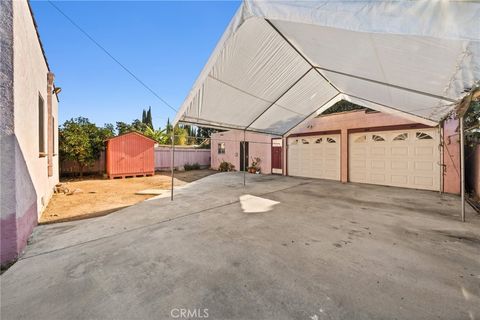 A home in Huntington Park