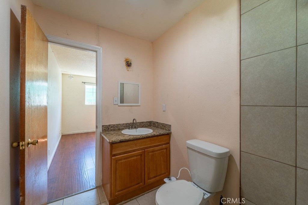 listing image 130720437737631530003