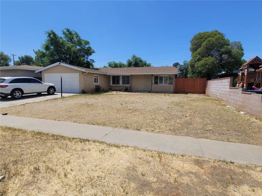 *** Turnkey ready!!! *** Freshly renovated interior of home including new paint, new laminate wood flooring, new light fixtures in the bedrooms and both restrooms remodeled with luxurious tiles and fixtures.  Kitchen features recessed lighting and an open floor plan adjoining living room, dining room and kitchen together, great for entertainment.  Central A/C and heating.  Solar panels installed for new owner with lease assumption.  ADU in garage includes full bathroom and kitchen area with sink.  ADU may be used for an office space, workshop or rental opportunity.  Beautiful sparkling pool and spacious backyard for your hot summer gatherings.  Do not miss this unique opportunity!!!