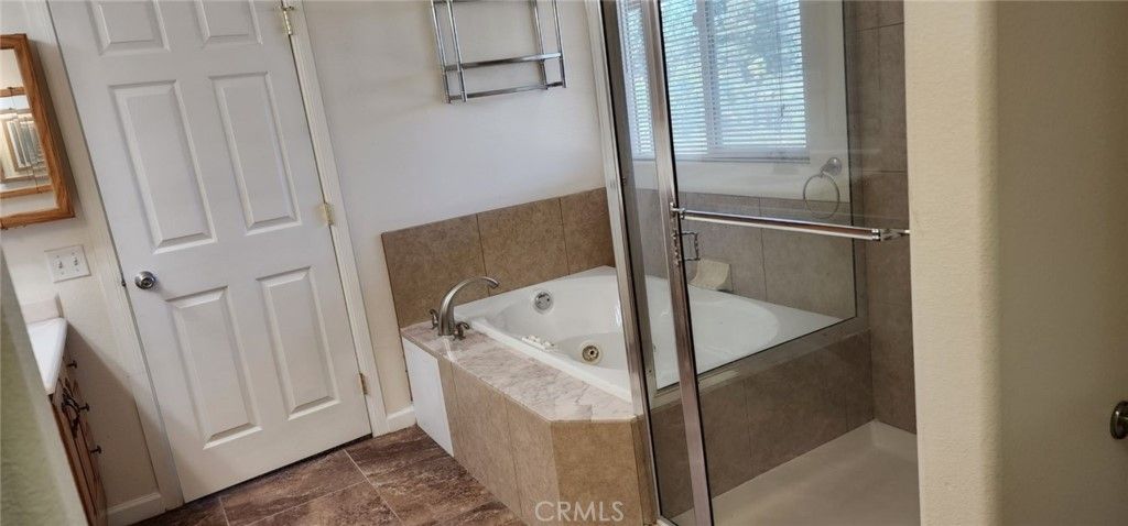 listing image 130721062554064553897