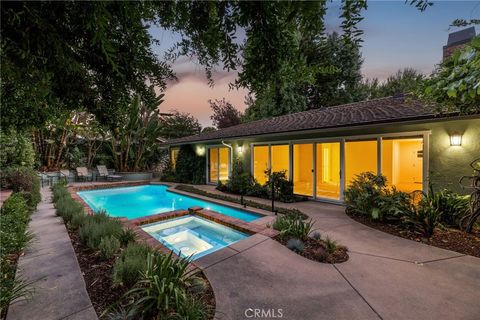 A home in La Verne