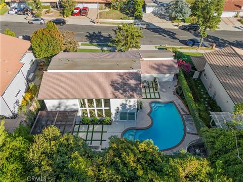 A home in Porter Ranch