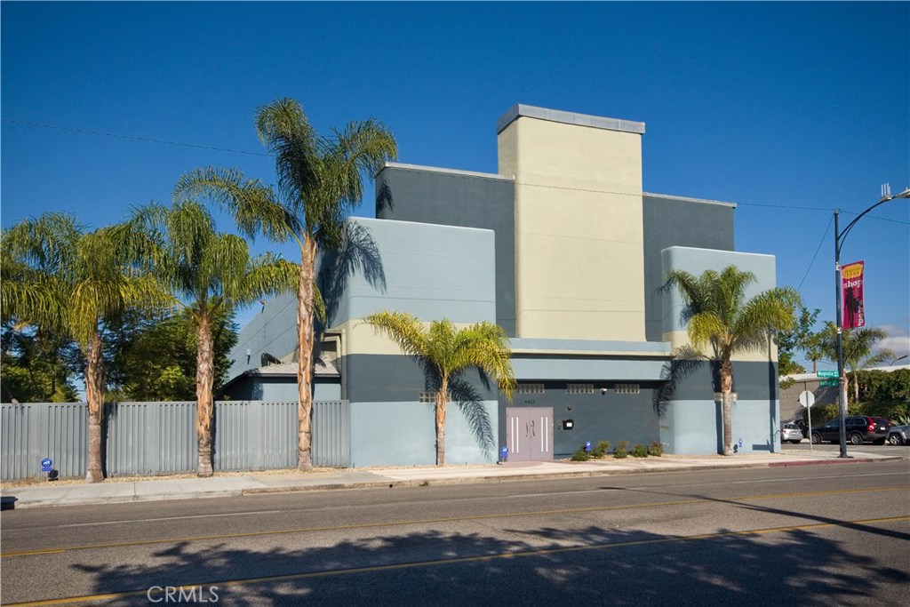 Renowned Recording and Post Production Facility and/or Development Opportunity, close to Warner Bros., Warner Music, Universal NBC, Disney, Nickelodeon, CBS, etc. Approximately 15,000 Sq. FT. this is a World Class Facility serving the Music, Film and Television Industries for Recording and Post Production. It has hosted some of the Greatest Performers in Musical History ans the list is extensive. Also recently, the coloring of Ron Howard's "The Beatles: Eight Days a Week". One of the Largest Independent Sound Stages, the Premiere 4000 Sq. Ft. Live Room with approx. 30 Ft. Ceiling is capable of hosting 60 Musicians as well as Filming for Television as evidenced by a recently aired PBS special. Dub Stage/Theater, ADR Recording Studios, Edit/Production Suites, Conference Room, Full Kitchen, Green Room w/Kitchenette, Large Patio for Hosting, Parking Lot for 60 cars + VIP Parking and additional 8058 Sq. Ft. Vacant Lot 4411 W. Magnolia is included for development. Total Sq. footage of land is over 47,000 Sq. Ft. consisting of 3 parcels making this entire property desirable to Owner/User, Investor or Developer.
