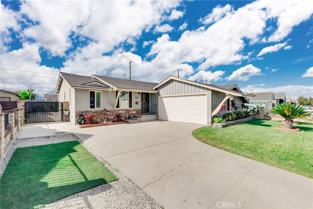 7611 El Chaco Drive